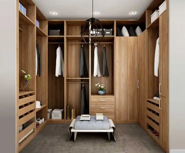 Lemari pakaian dengan laci berbentuk unik dan menarik